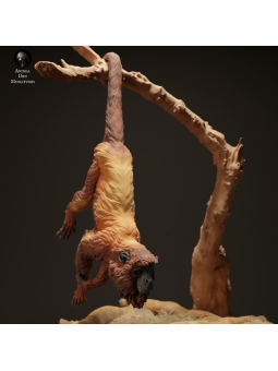 Mono aullador rojo colgado