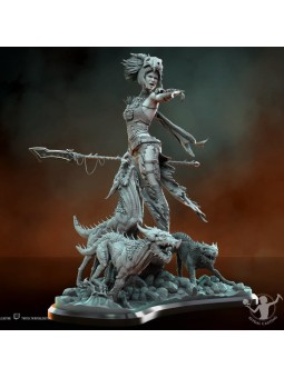 Tanis Figure, Mistress of Beasts
