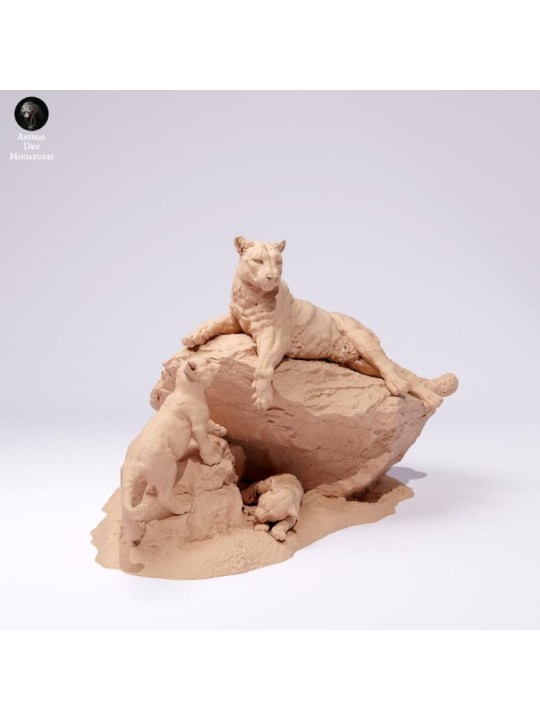 Mountain lion with cubs