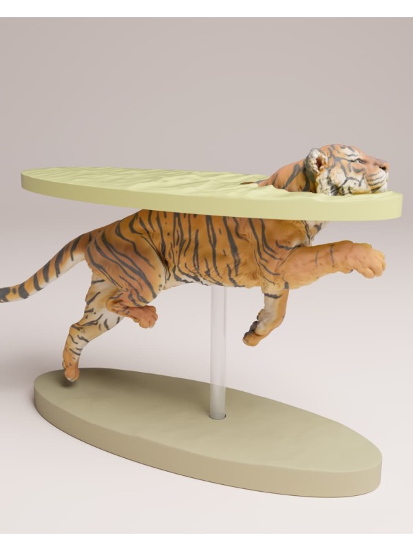 Tigre de sumatra nadando