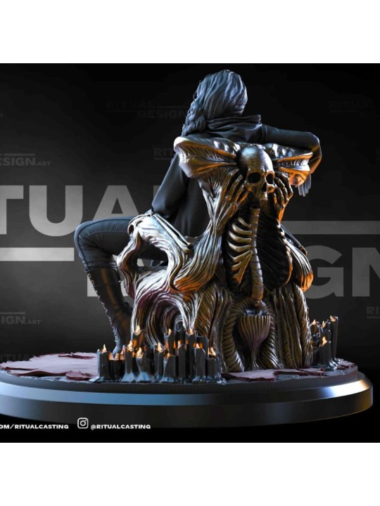 Anastasia In 3D Resin – Seated Miniature On Scenic Throne For Painting