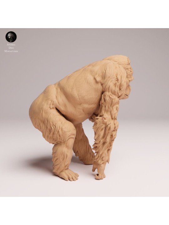 Gorila de Montaña con Cría Andando - Miniatura de Resina para Coleccionistas