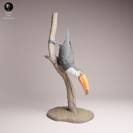 Toucan Resin Miniature | Realistic Tropical Bird Figure
