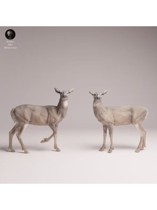 White-tailed Deer Does Resin Scene | Naturalistic Forest Diorama